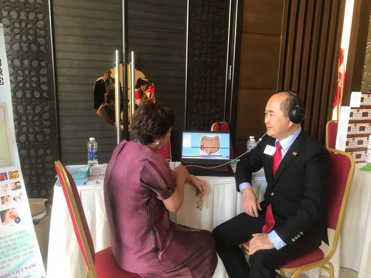 Máy Tần Số Diacom Là Gì? Nguyên Lý Hoạt Động & Lợi Ích Bất Ngờ